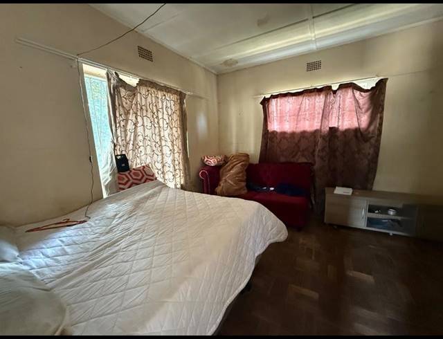 4 BEDROOM HOUSE FOR SALE IN VANDERBIJLPARK CW 2